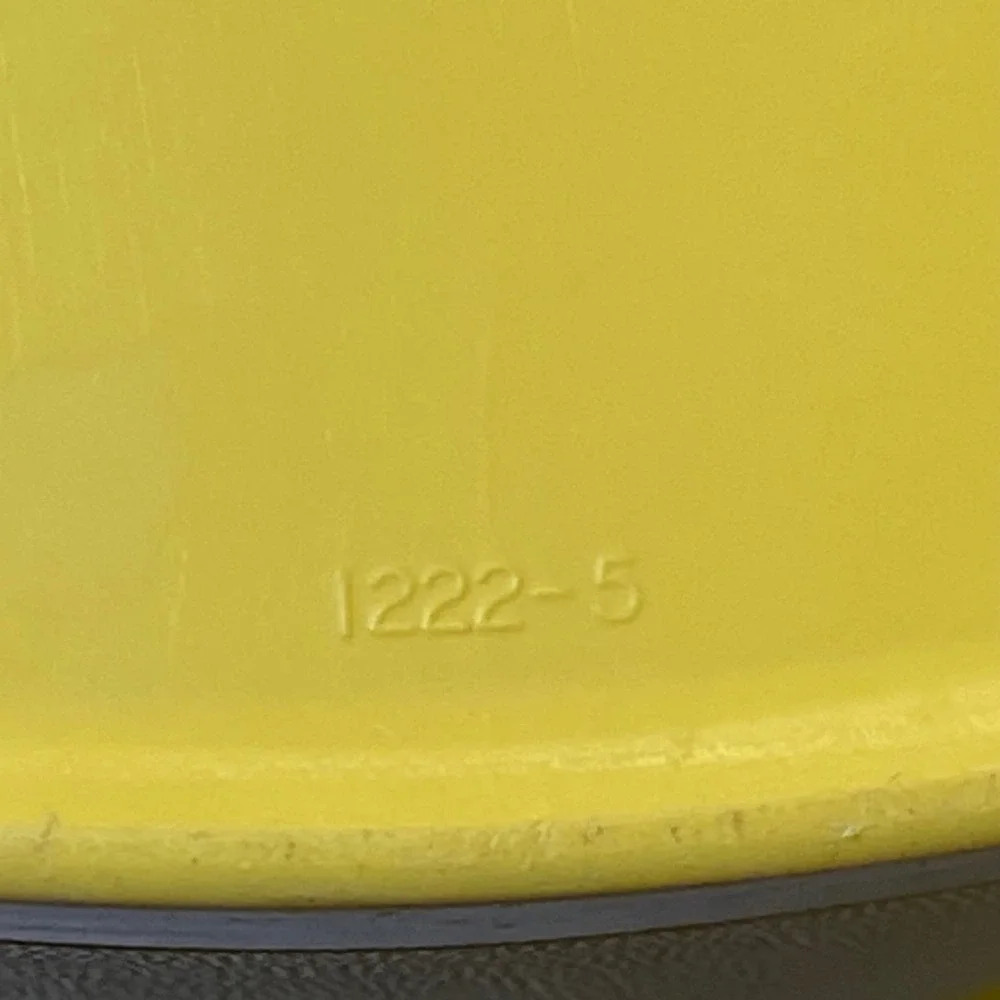 Vintage Tupperware Yellow Canister Sunburst Lid 1222-5‎ 808-14 Kitchen Storage